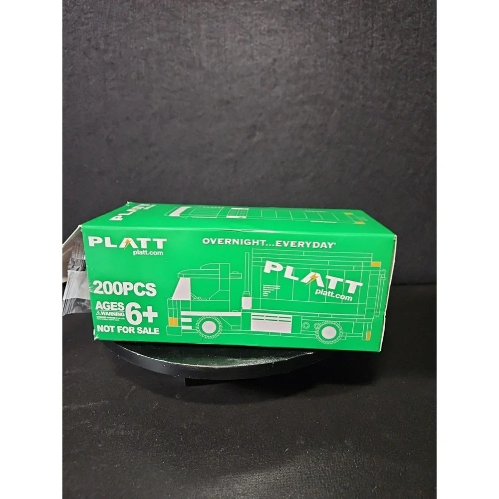 Platt Electric 200 Pieces Truck Play Brick  Blocks Set